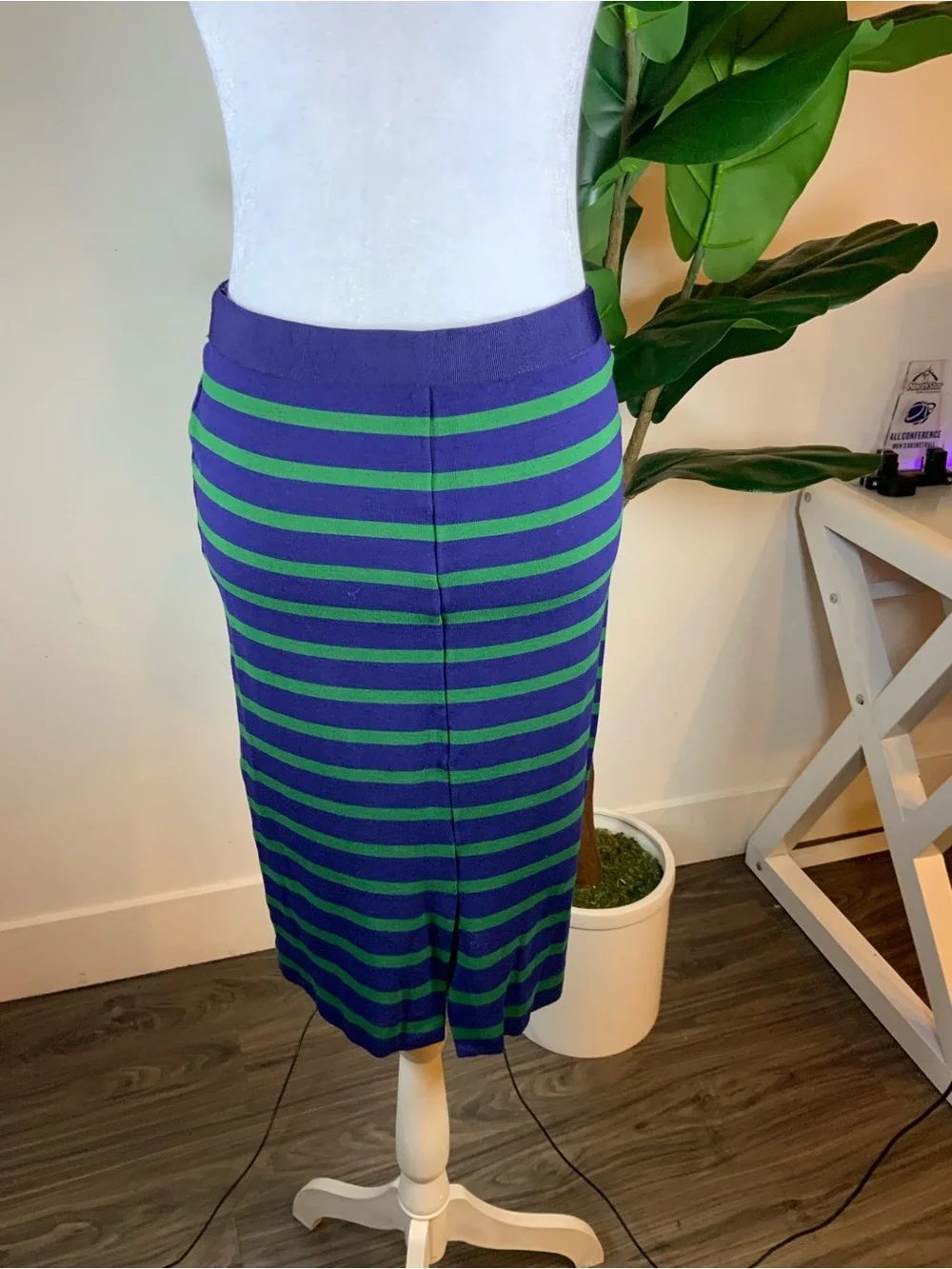 Ann Taylor knit midi